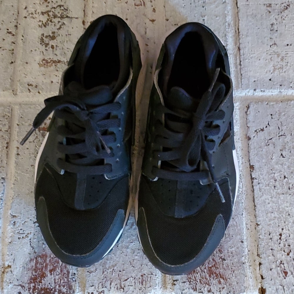 Nike Huarache sneakers